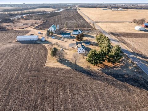 A home in Garden Prairie