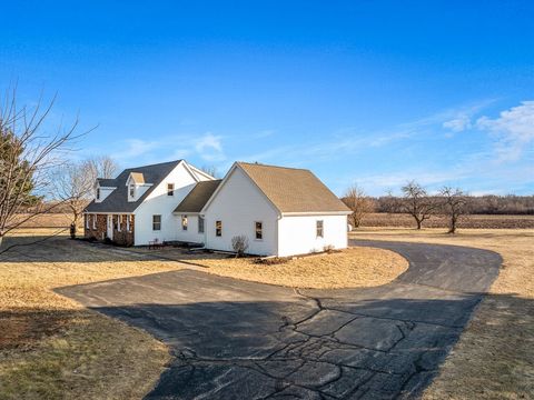 A home in Garden Prairie