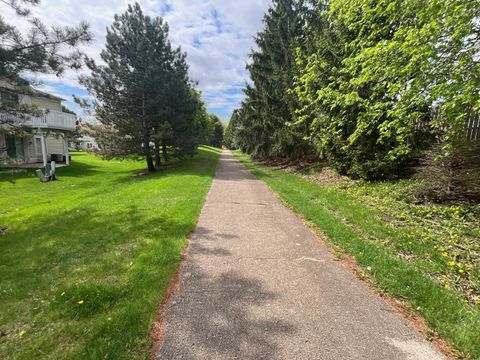 Tiny photo for 832 Coronado Court #832, Elgin, IL 60123 (MLS # 12630505)