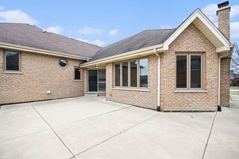 Tiny photo for 19347 Westfield Avenue, Tinley Park, IL 60487 (MLS # 12588673)