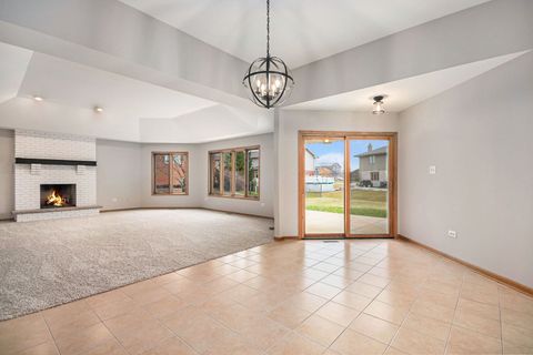 Tiny photo for 19347 Westfield Avenue, Tinley Park, IL 60487 (MLS # 12588673)