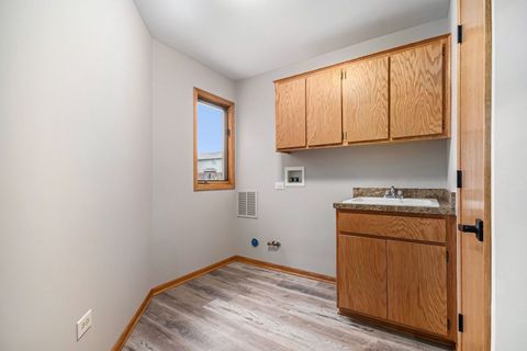 Tiny photo for 19347 Westfield Avenue, Tinley Park, IL 60487 (MLS # 12588673)