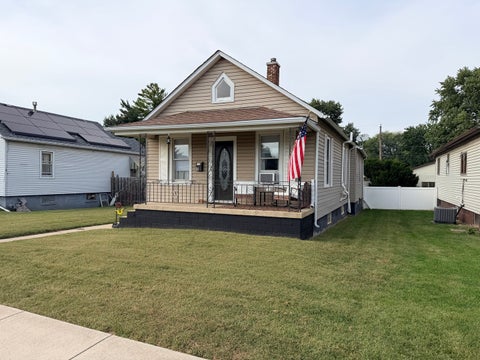 Photo of 514 W Erie Street, Spring Valley, IL 61362 (MLS # 12763843)