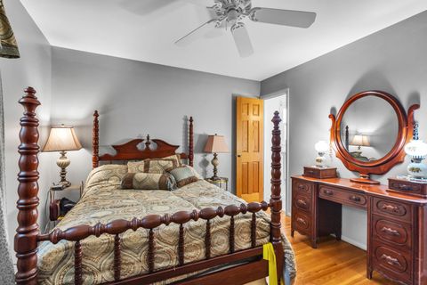 Tiny photo for 47 Willow Trail, Wheeling, IL 60090 (MLS # 12455350)