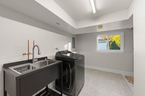 Tiny photo for 641 N Highview Avenue, Addison, IL 60101 (MLS # 12508692)