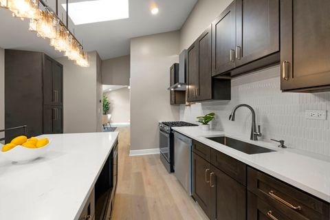 Tiny photo for 641 N Highview Avenue, Addison, IL 60101 (MLS # 12508692)