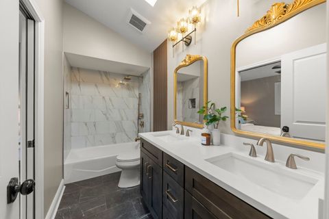 Tiny photo for 641 N Highview Avenue, Addison, IL 60101 (MLS # 12508692)