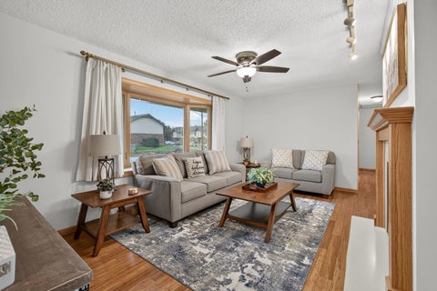 Tiny photo for 3002 29th Street, Bettendorf, IA 52722 (MLS # 12783513)