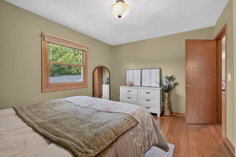 Tiny photo for 3002 29th Street, Bettendorf, IA 52722 (MLS # 12783513)