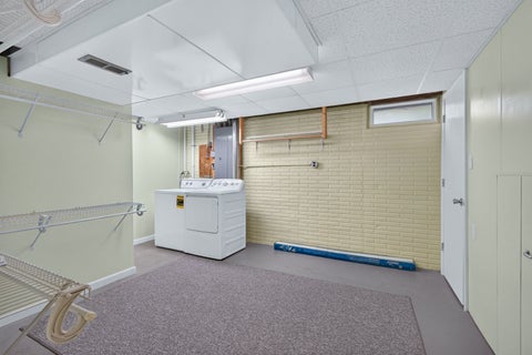 Tiny photo for 3002 29th Street, Bettendorf, IA 52722 (MLS # 12783513)