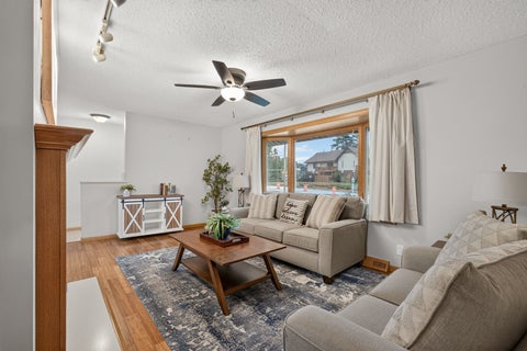 Tiny photo for 3002 29th Street, Bettendorf, IA 52722 (MLS # 12783513)