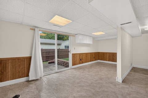 Tiny photo for 3002 29th Street, Bettendorf, IA 52722 (MLS # 12783513)