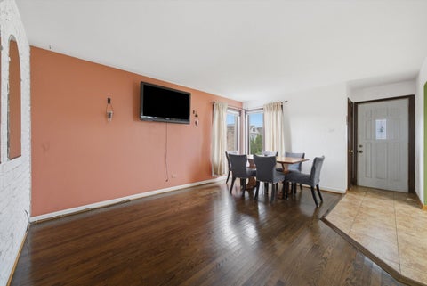 Tiny photo for 6559 W 60th Place, Chicago, IL 60638 (MLS # 12747913)