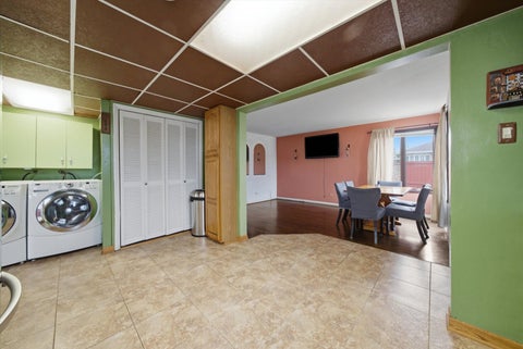 Tiny photo for 6559 W 60th Place, Chicago, IL 60638 (MLS # 12747913)