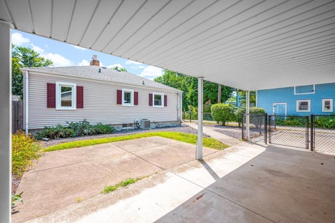 Tiny photo for 107 S Moore Street, Bloomington, IL 61701 (MLS # 12717436)