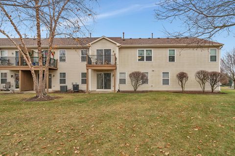 Tiny photo for 21230 W Walnut Drive #A, Plainfield, IL 60544 (MLS # 12522160)