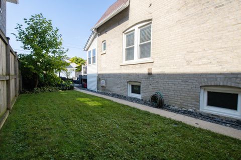 Tiny photo for 613 Ferdinand Avenue, Forest Park, IL 60130 (MLS # 12492503)