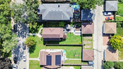 Tiny photo for 613 Ferdinand Avenue, Forest Park, IL 60130 (MLS # 12492503)