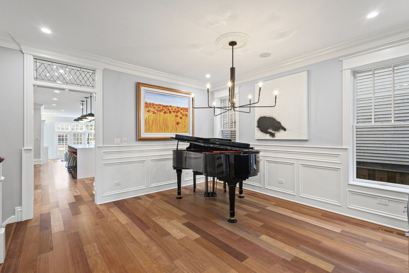 4322 N Hermitage Avenue