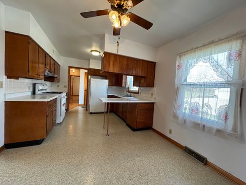 Tiny photo for 310 Benton Street, Le Claire, IA 52753 (MLS # 12602959)