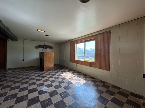 Tiny photo for 310 Benton Street, Le Claire, IA 52753 (MLS # 12602959)