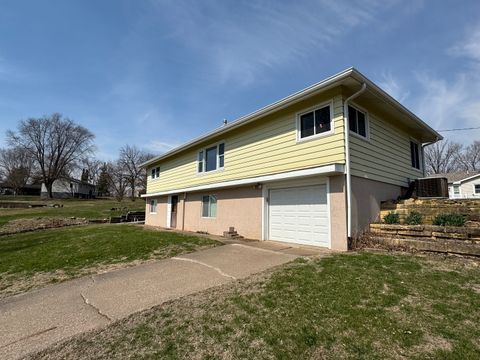 Tiny photo for 310 Benton Street, Le Claire, IA 52753 (MLS # 12602959)
