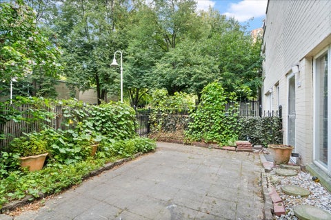 Tiny photo for 974 S Park Terrace, Chicago, IL 60605 (MLS # 12714456)