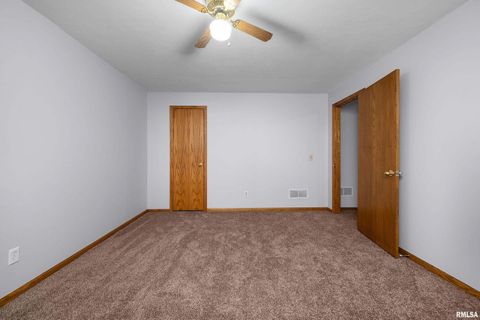 Tiny photo for 1617 300TH Street, Sherrard, IL 61281 (MLS # QC4269073)