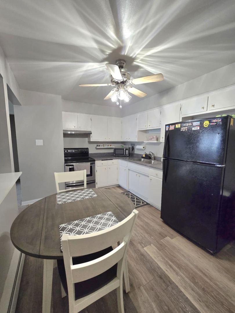 1101 Harlem Avenue 203