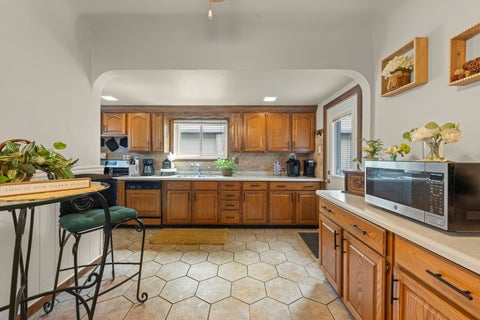 Tiny photo for 130 S Yale Avenue, Villa Park, IL 60181 (MLS # 12755590)