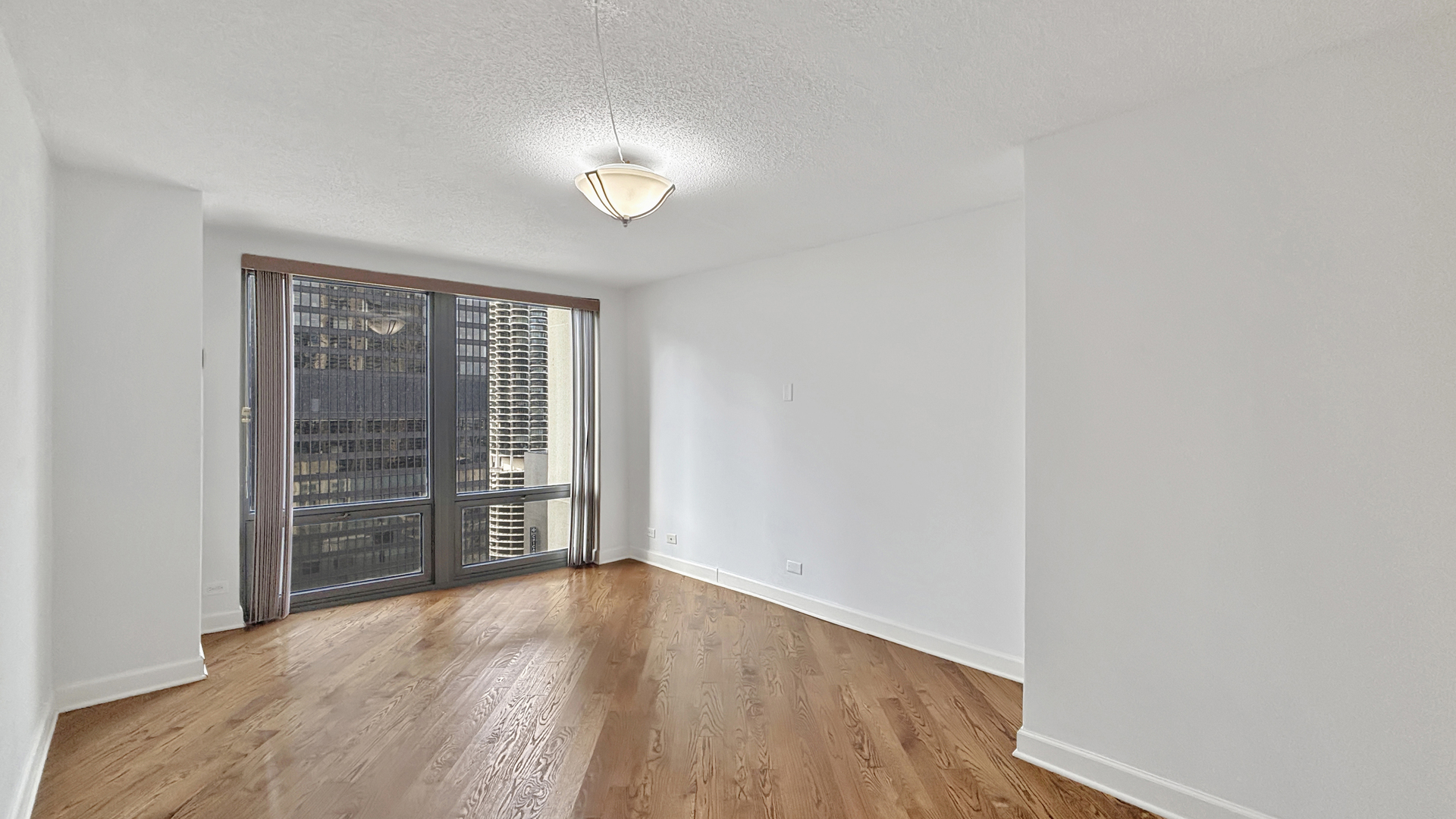 440 N Wabash Avenue 2805