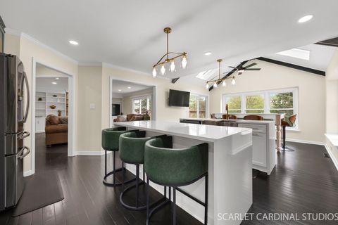 Tiny photo for 4042 Broadmoor Circle, Naperville, IL 60564 (MLS # 12633641)
