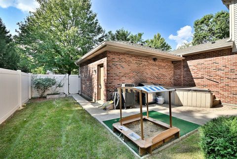 Tiny photo for 6669 Pine Lake Drive, Tinley Park, IL 60477 (MLS # 12488337)