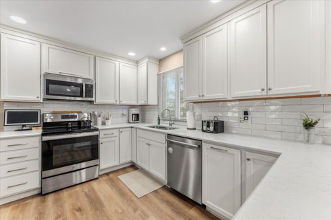 Tiny photo for 408 Weathering Drive, Mahomet, IL 61853 (MLS # 12488598)