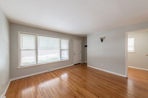 Tiny photo for 14407 Irving Avenue, Dolton, IL 60419 (MLS # 12561984)