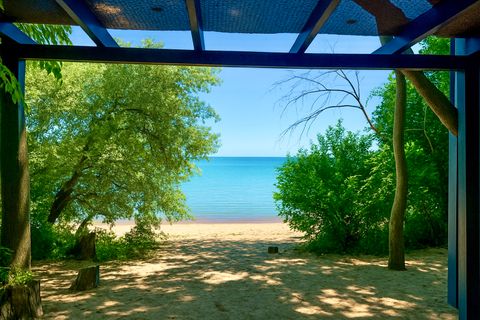 Tiny photo for 2441 Woodbridge Lane, Highland Park, IL 60035 (MLS # 12331011)