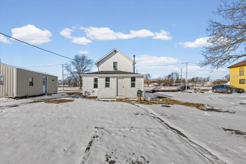 Tiny photo for 214 S Railroad Avenue, Buckley, IL 60918 (MLS # 12628970)