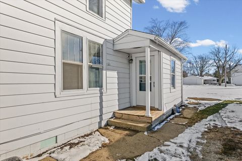 Tiny photo for 214 S Railroad Avenue, Buckley, IL 60918 (MLS # 12628970)
