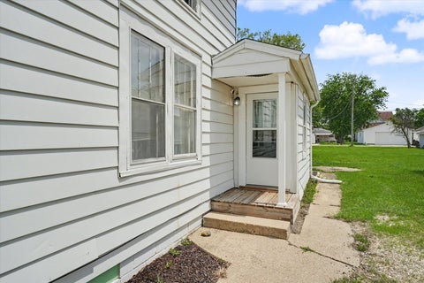 Tiny photo for 214 S Railroad Avenue, Buckley, IL 60918 (MLS # 12628970)