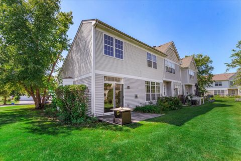 Tiny photo for 545 Pinebrook Drive, Bolingbrook, IL 60490 (MLS # 12463181)