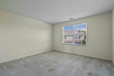 Tiny photo for 545 Pinebrook Drive, Bolingbrook, IL 60490 (MLS # 12463181)