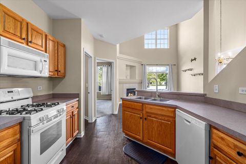 Tiny photo for 545 Pinebrook Drive, Bolingbrook, IL 60490 (MLS # 12463181)