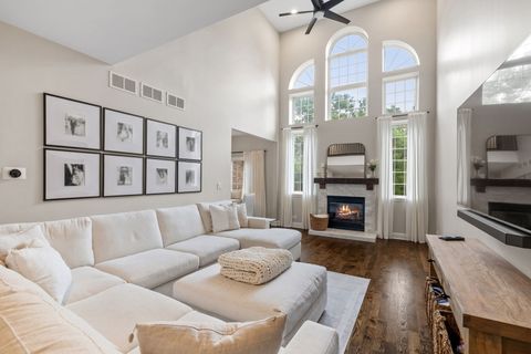 Tiny photo for 11508 Lake Shore Drive, Orland Park, IL 60467 (MLS # 12491891)