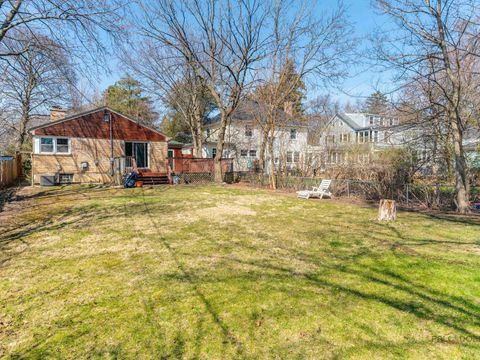 Tiny photo for 1004 Princeton Avenue, Highland Park, IL 60035 (MLS # 12608212)