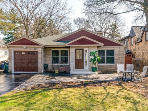 Photo of 1004 Princeton Avenue, Highland Park, IL 60035 (MLS # 12608212)