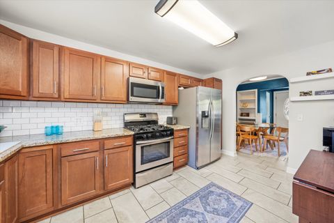 Tiny photo for 1212 Grandview Avenue, Lockport, IL 60441 (MLS # 12503164)