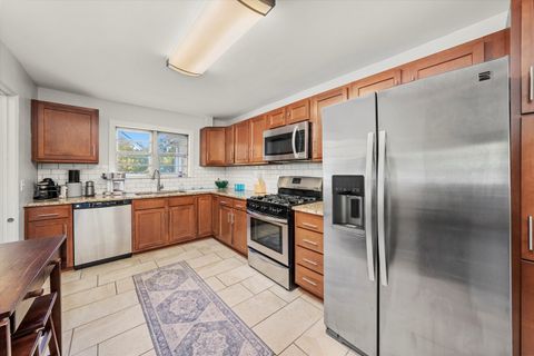 Tiny photo for 1212 Grandview Avenue, Lockport, IL 60441 (MLS # 12503164)