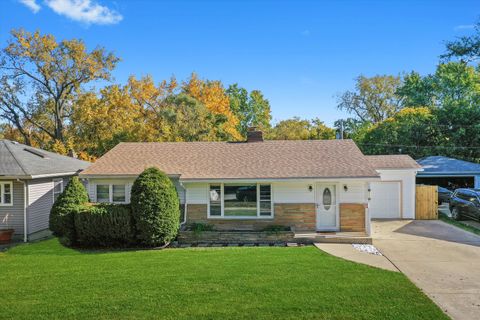 Tiny photo for 1212 Grandview Avenue, Lockport, IL 60441 (MLS # 12503164)