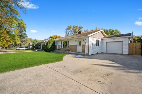 Tiny photo for 1212 Grandview Avenue, Lockport, IL 60441 (MLS # 12503164)