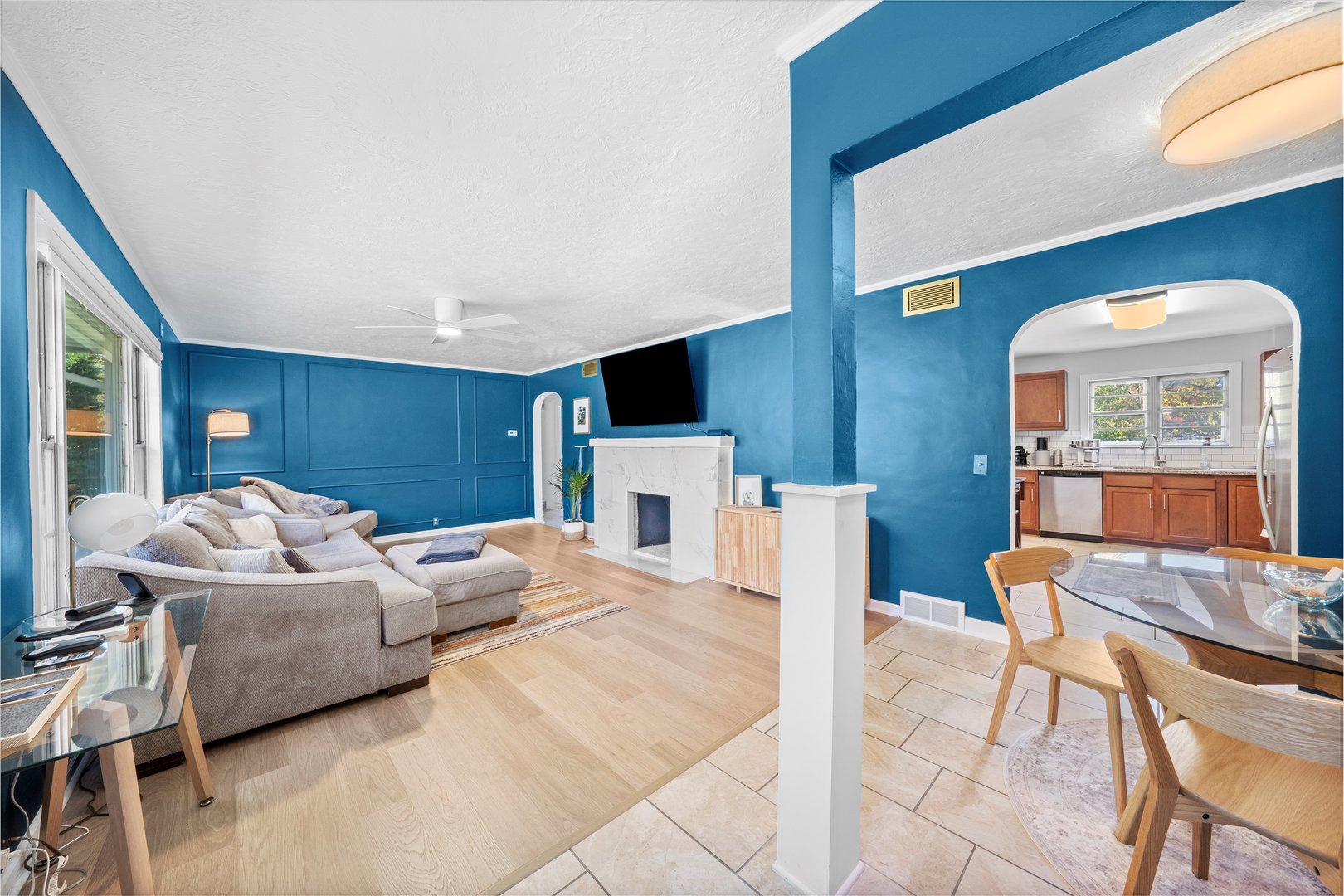 1212 Grandview Avenue